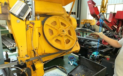 前锋金属带锯床的日常使用和保养注意事项！